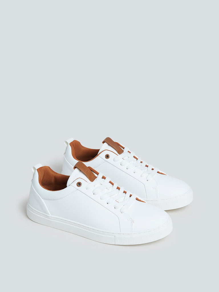 SOLEPLAY White Lace-Up Sneakers